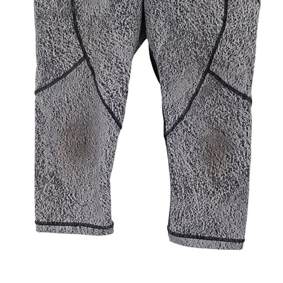 Lululemon Outrun 17" Crop Leggings Power Luxtreme Spray Jacquard White/Black 8 - Picture 13 of 15